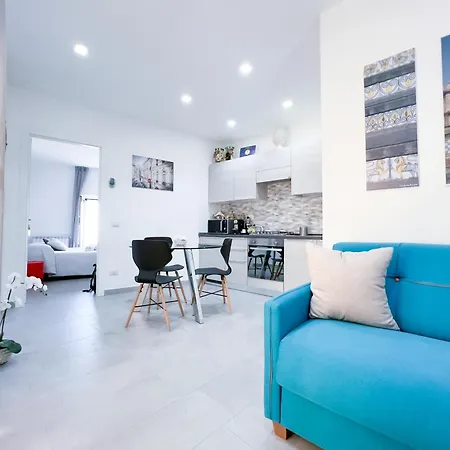 公寓 Al Centro Storico 卡尔塔吉罗