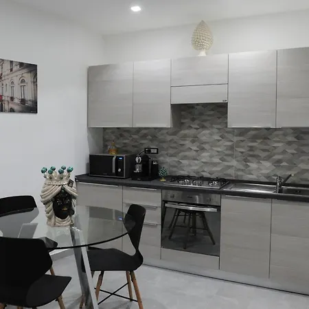 Al Centro Storico 公寓 卡尔塔吉罗